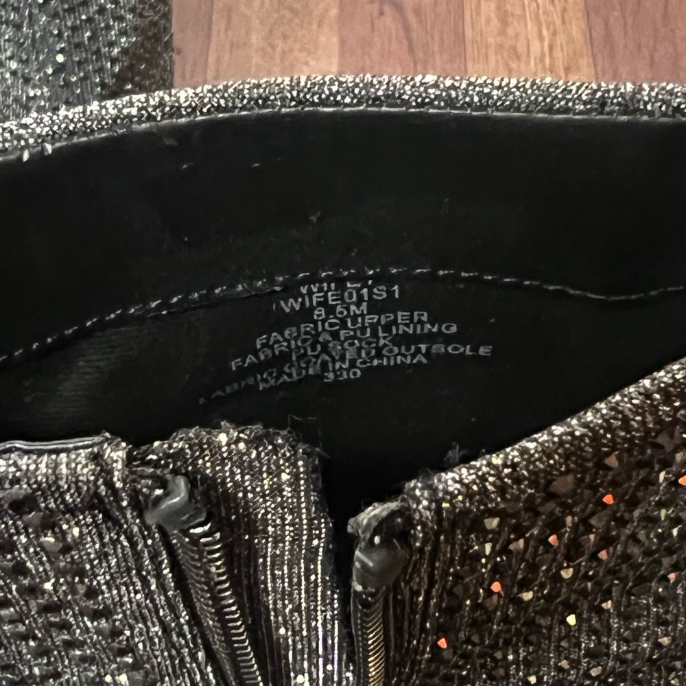 Steve Madden Rhinestone Booties - Excellent Condition - Picture 3 of 4
